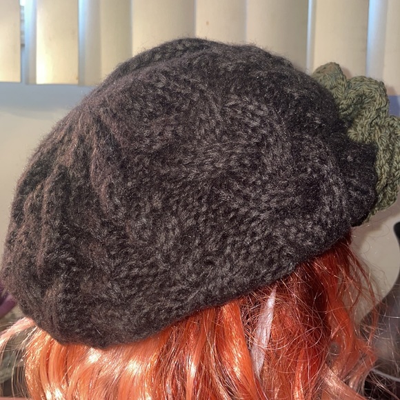 NWOT knitted deep brown slouchy cap with olive green flower accent. By Mojo Spa. - Picture 5 of 8
